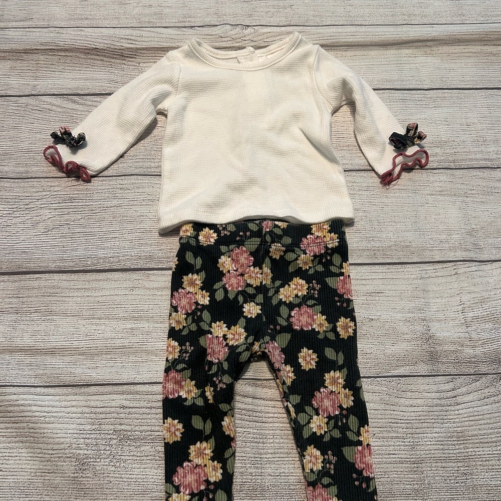 Little Lass floral Baby outfit